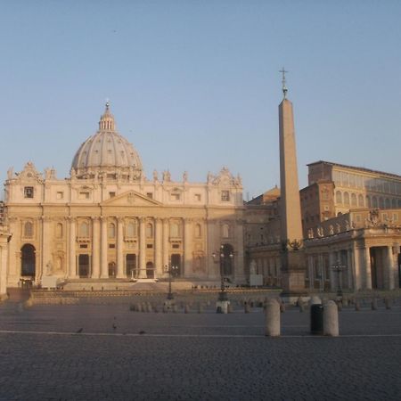 Ferrini Apartment Vatican Museums Рим Екстериор снимка